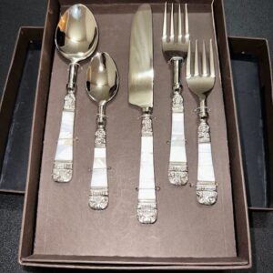 MOTHER OF PEARL FLATWARE 