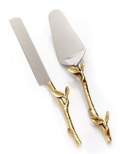CAKE SERVERS SET OF 2